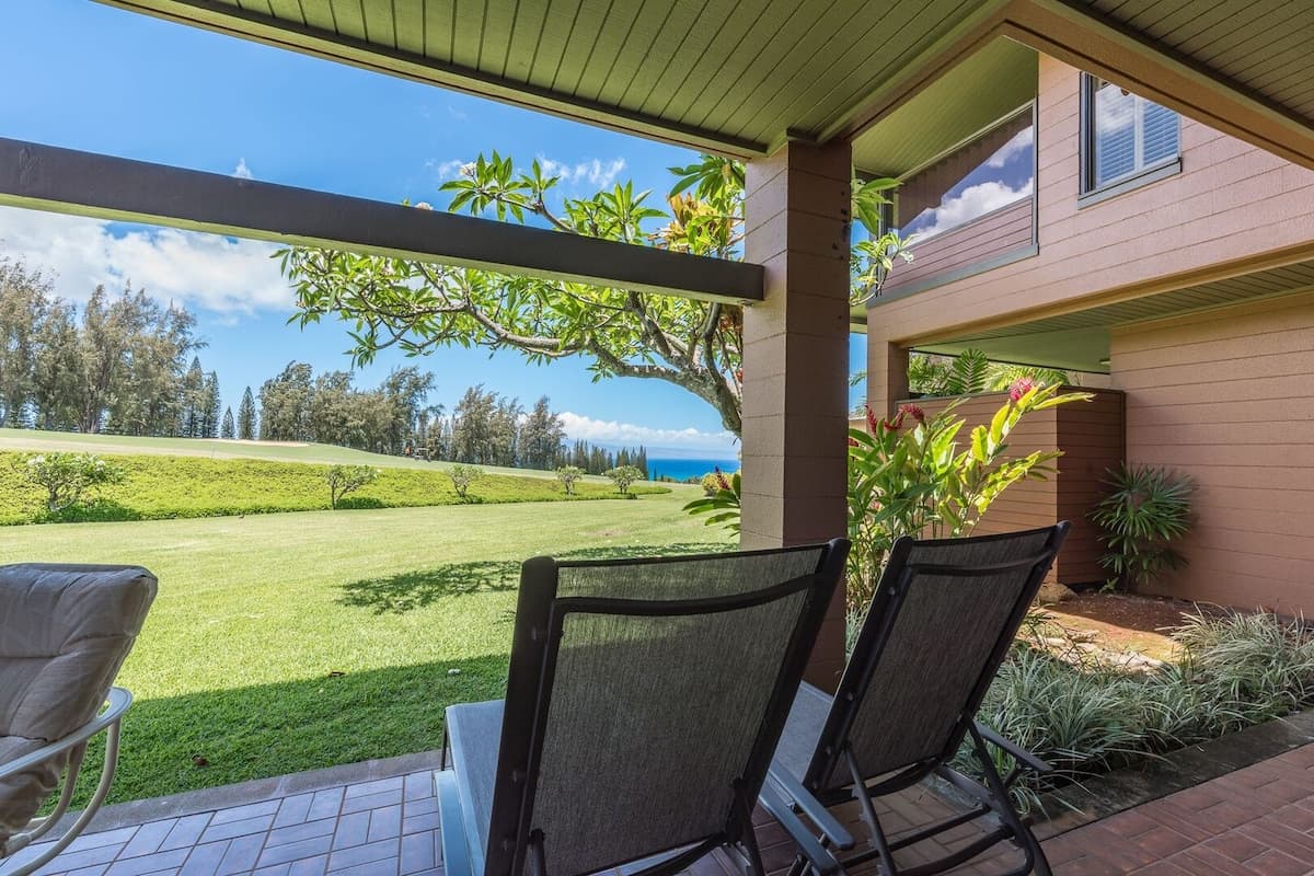 Condo in Kapalua · ★4.88 · 1 bedroom · 2 beds · 2 baths - Photo 2