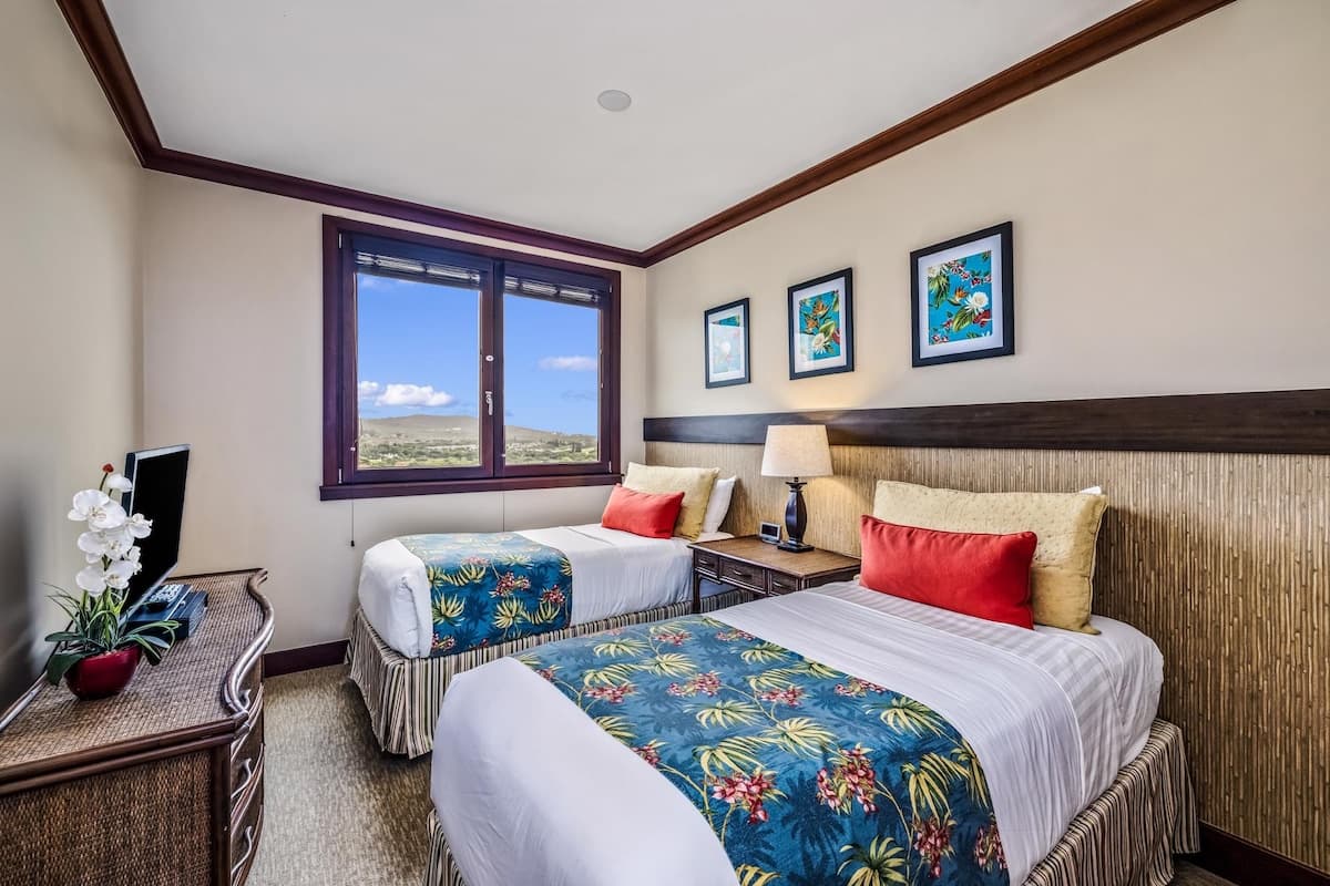 Condo in Kapolei · ★4.94 · 3 bedrooms · 6 beds · 2.5 private baths - Photo 2