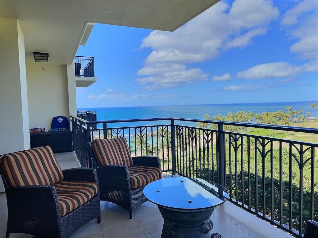 Condo in Kapolei · ★4.93 · 2 bedrooms · 4 beds · 2 private baths - Photo 5