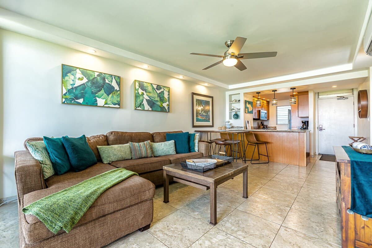 Condo in Kihei · ★5.0 · 2 bedrooms · 4 beds · 2 baths - Photo 3