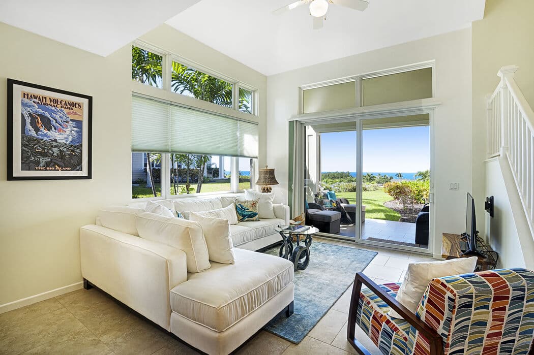 Townhouse in Kailua-Kona · ★5.0 · 3 bedrooms · 4 beds · 3 baths - Photo 2