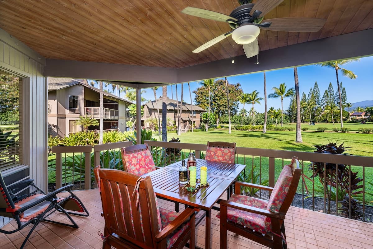 Condo in Kailua-Kona · ★4.88 · 2 bedrooms · 3 beds · 2 baths - Photo 1