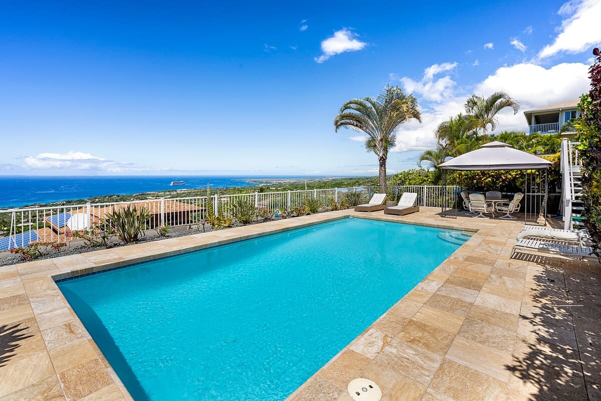 Unobstructed Ocean views Home w/Pool & lanai - Photo 1