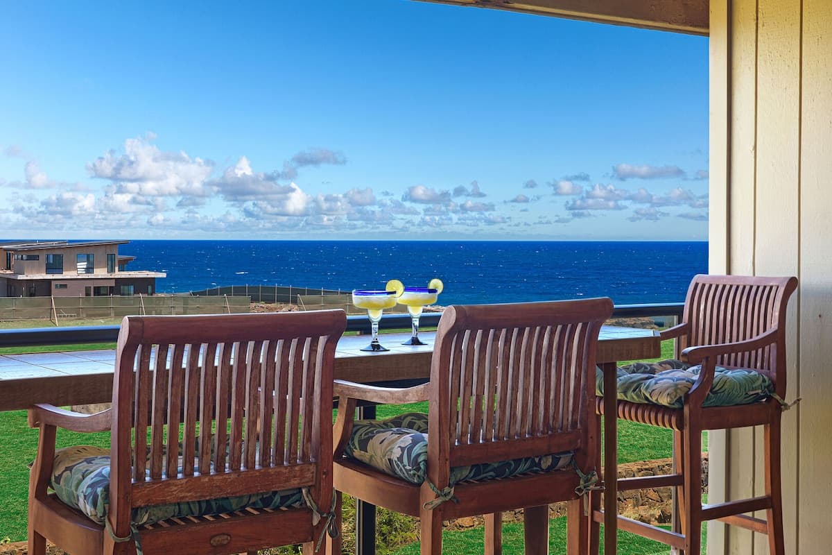 Condo in Koloa · ★4.9 · 2 bedrooms · 2 beds · 2.5 baths - Photo 1