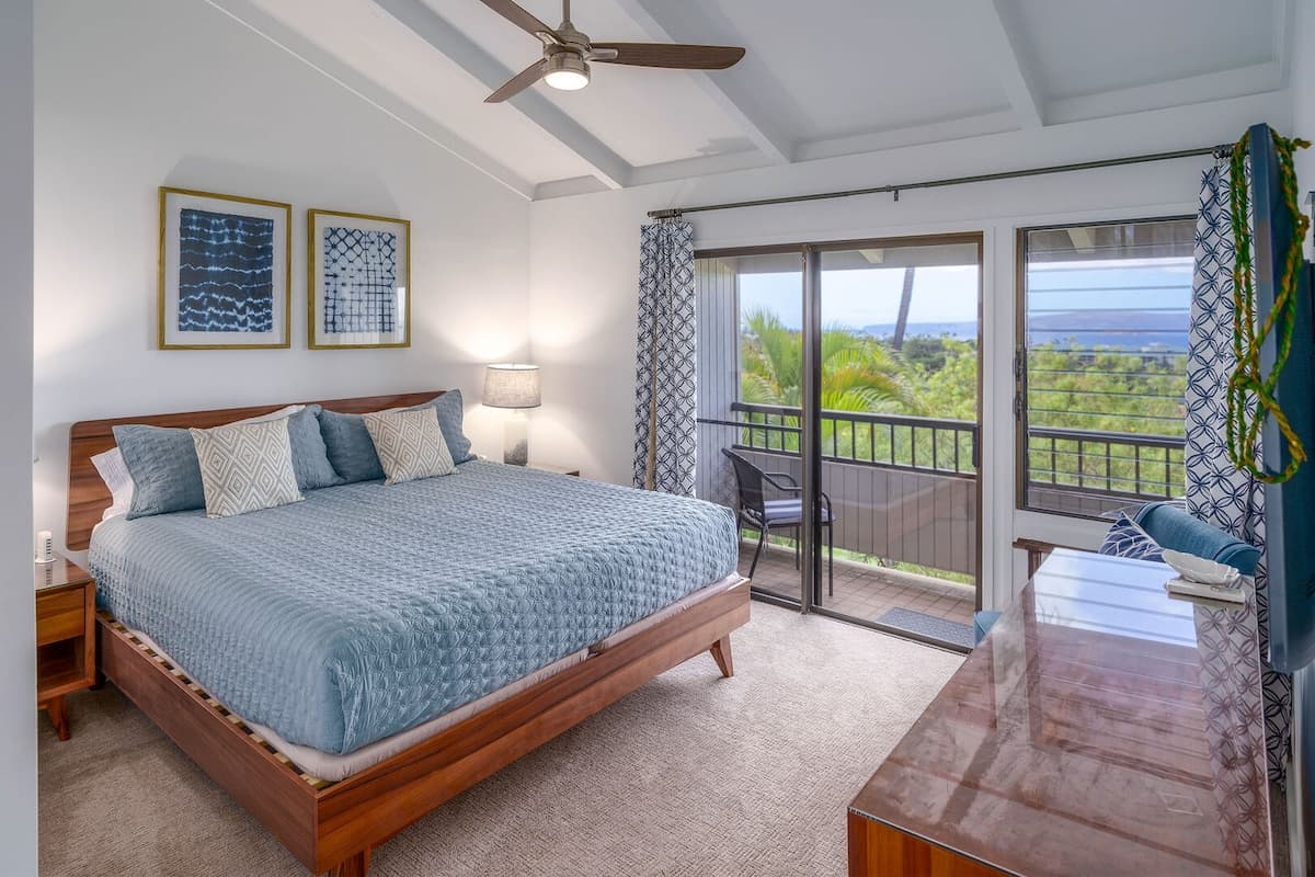 Condo in Wailea · ★4.85 · 2 bedrooms · 3 beds · 2 baths - Photo 3