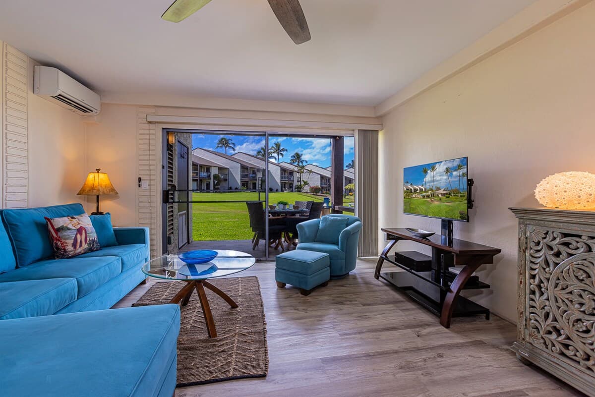 Condo in Kihei · ★4.87 · 1 bedroom · 2 beds · 1 shared bath - Photo 2