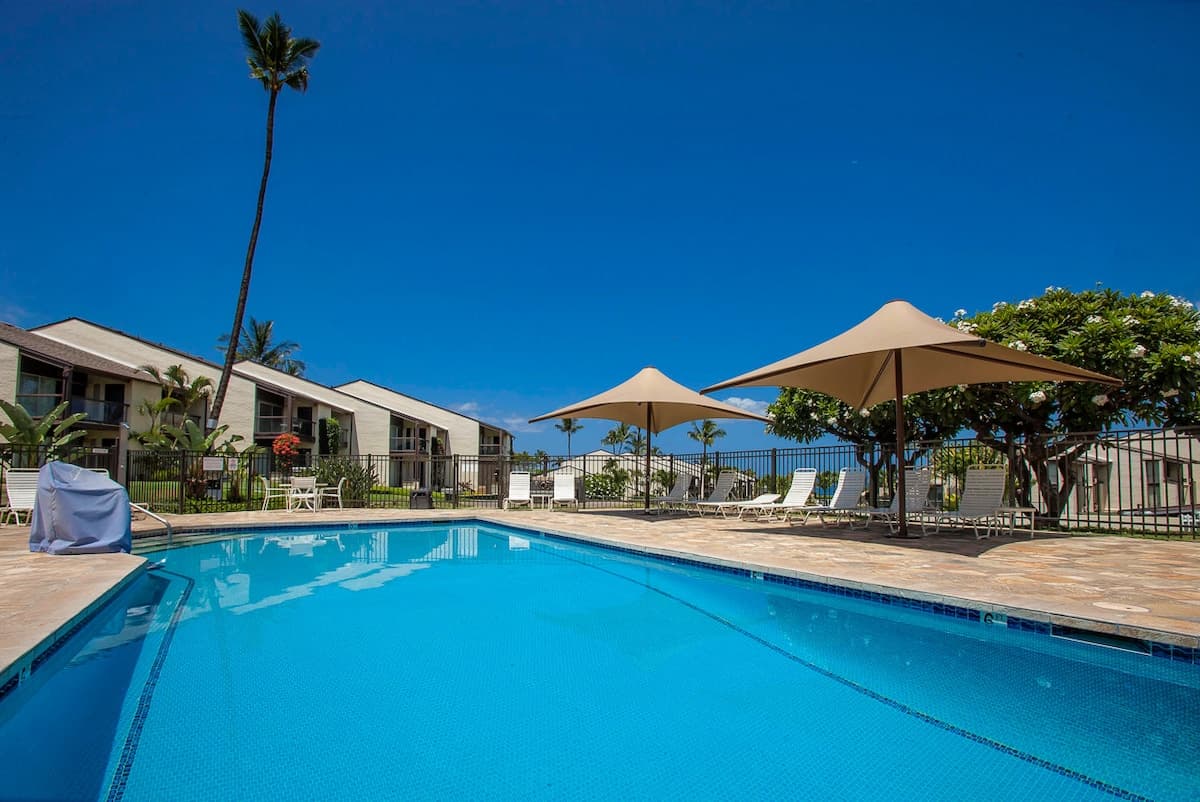 Condo in Kihei · ★4.87 · 1 bedroom · 2 beds · 1 shared bath - Photo 5