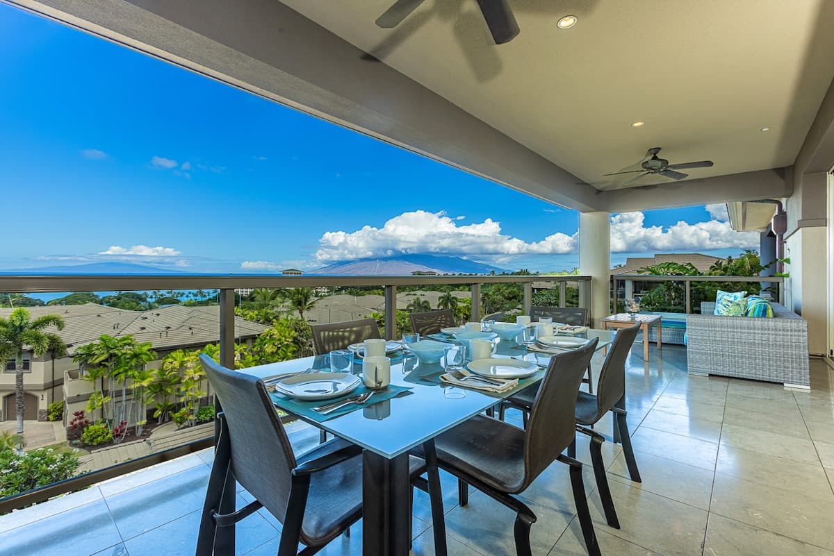 Townhouse in Kihei · ★4.94 · 3 bedrooms · 4 beds · 3.5 baths - Photo 1