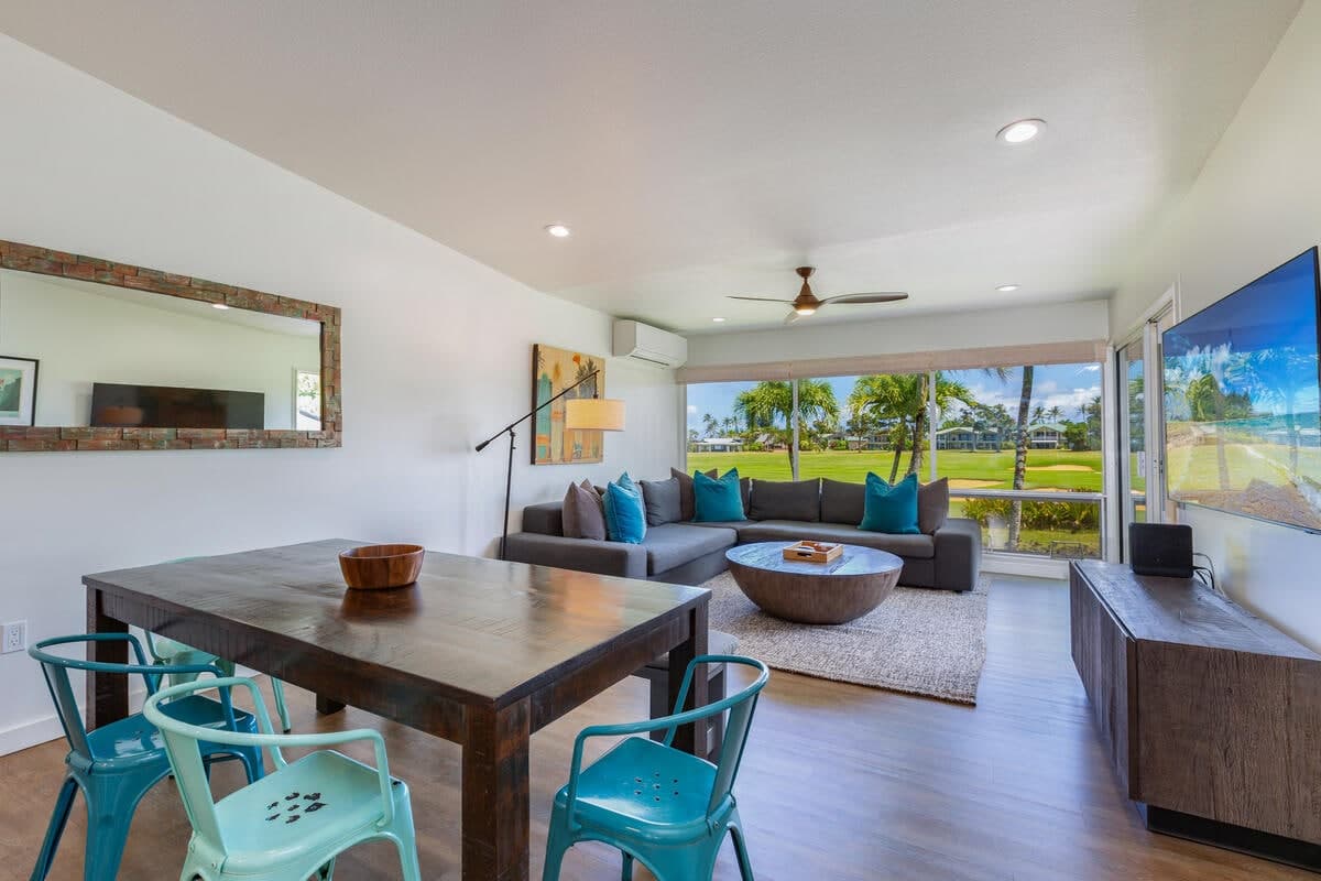 Emmalani Court 322 - Golf Course & Ocean Views w/A - Photo 1