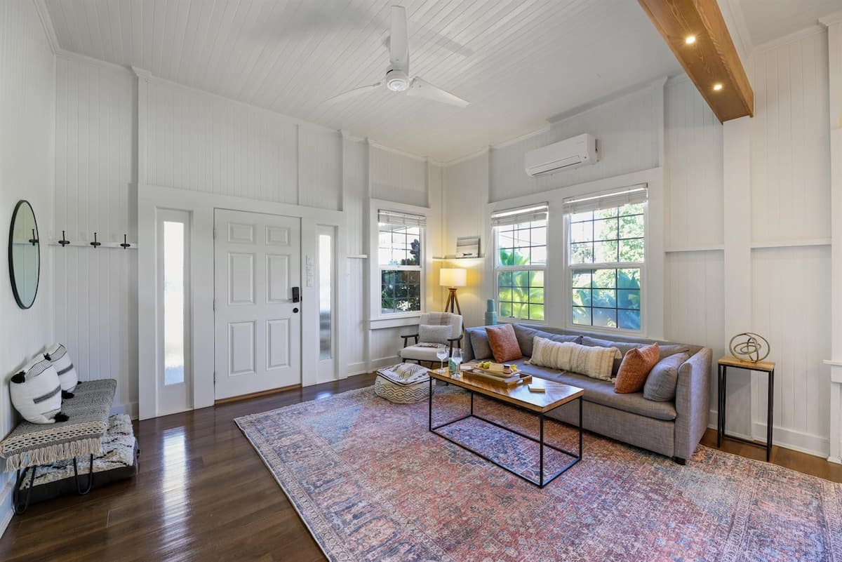 The Blue Door on Church Street | Vintage 1BR Villa - Photo 3