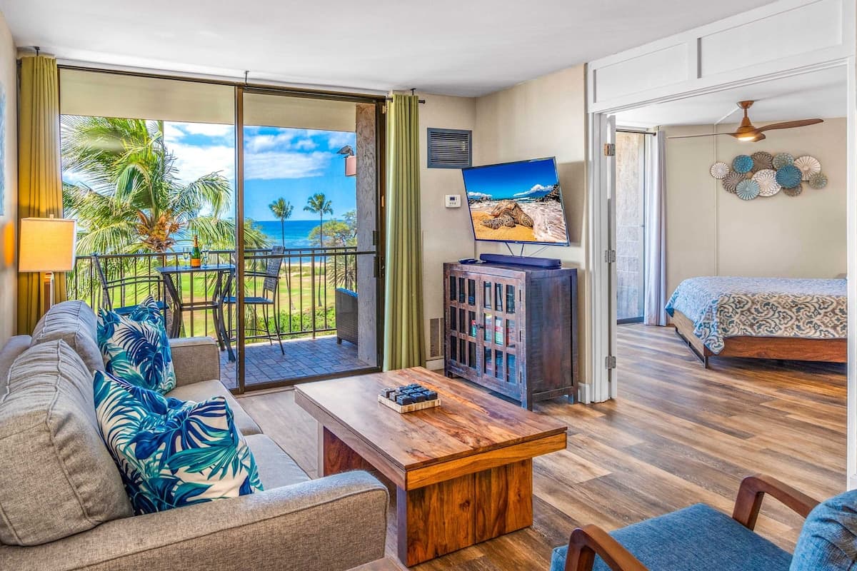 Condo in Kihei · ★4.95 · 1 bedroom · 2 beds · 1 bath - Photo 1