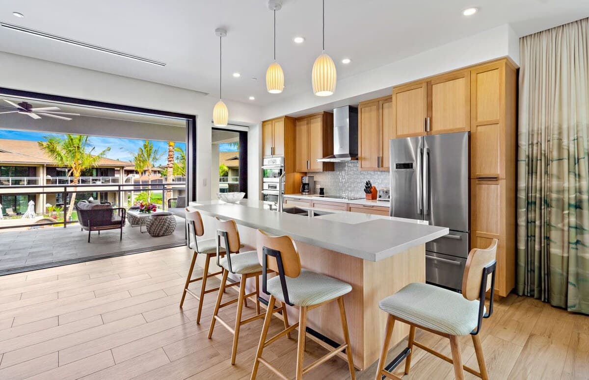 Condo in Lahaina · ★4.75 · 3 bedrooms · 4 beds · 3 baths - Photo 5