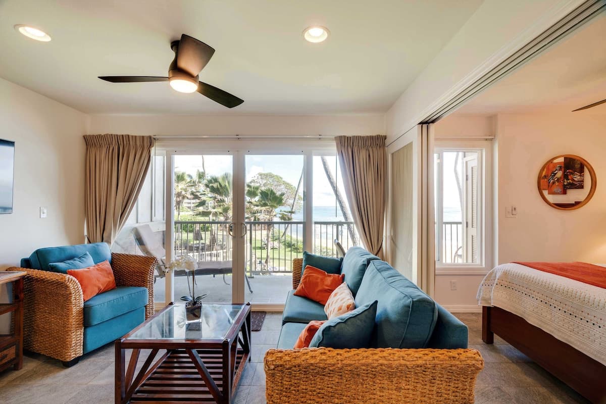 Condo in Kapaa · ★4.77 · 2 bedrooms · 2 beds · 1 shared bath - Photo 4