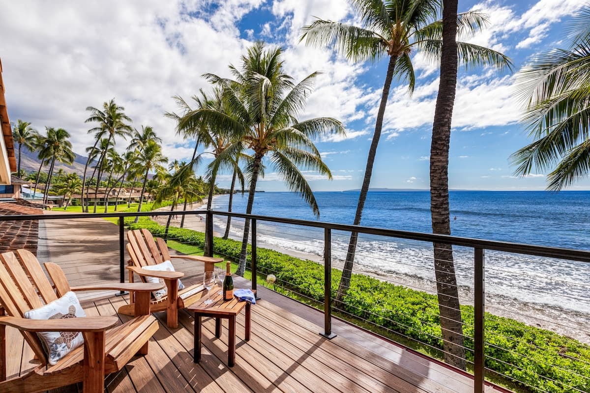 Townhouse in Lahaina · ★4.73 · 4 bedrooms · 5 beds · 4 baths - Photo 1
