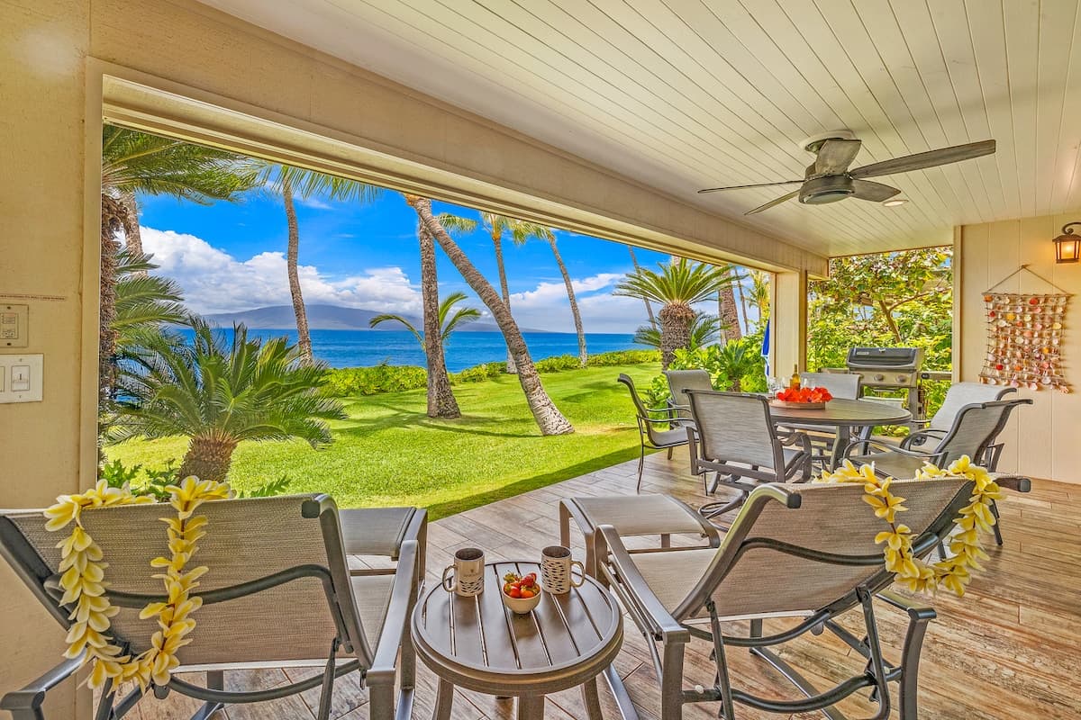 Townhouse in Lahaina · ★4.33 · 3 bedrooms · 4 beds · 2.5 baths - Photo 1