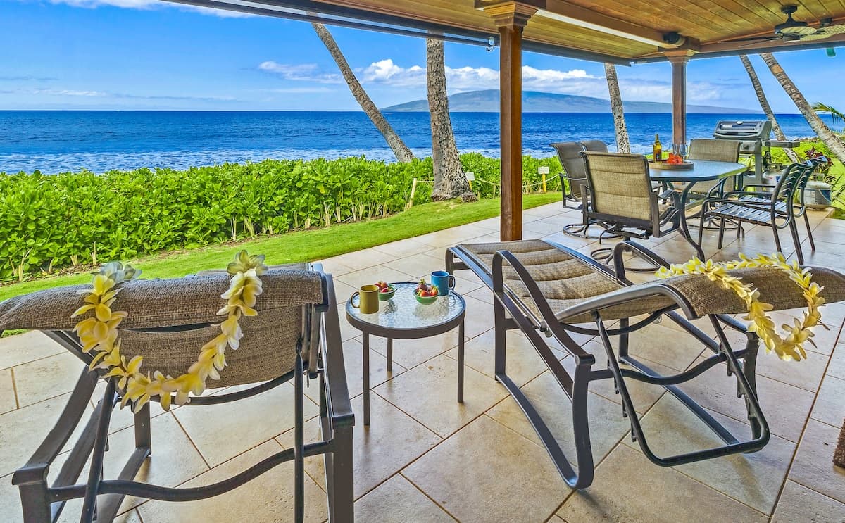 Townhouse in Lahaina · ★4.6 · 4 bedrooms · 5 beds · 3.5 baths - Photo 3