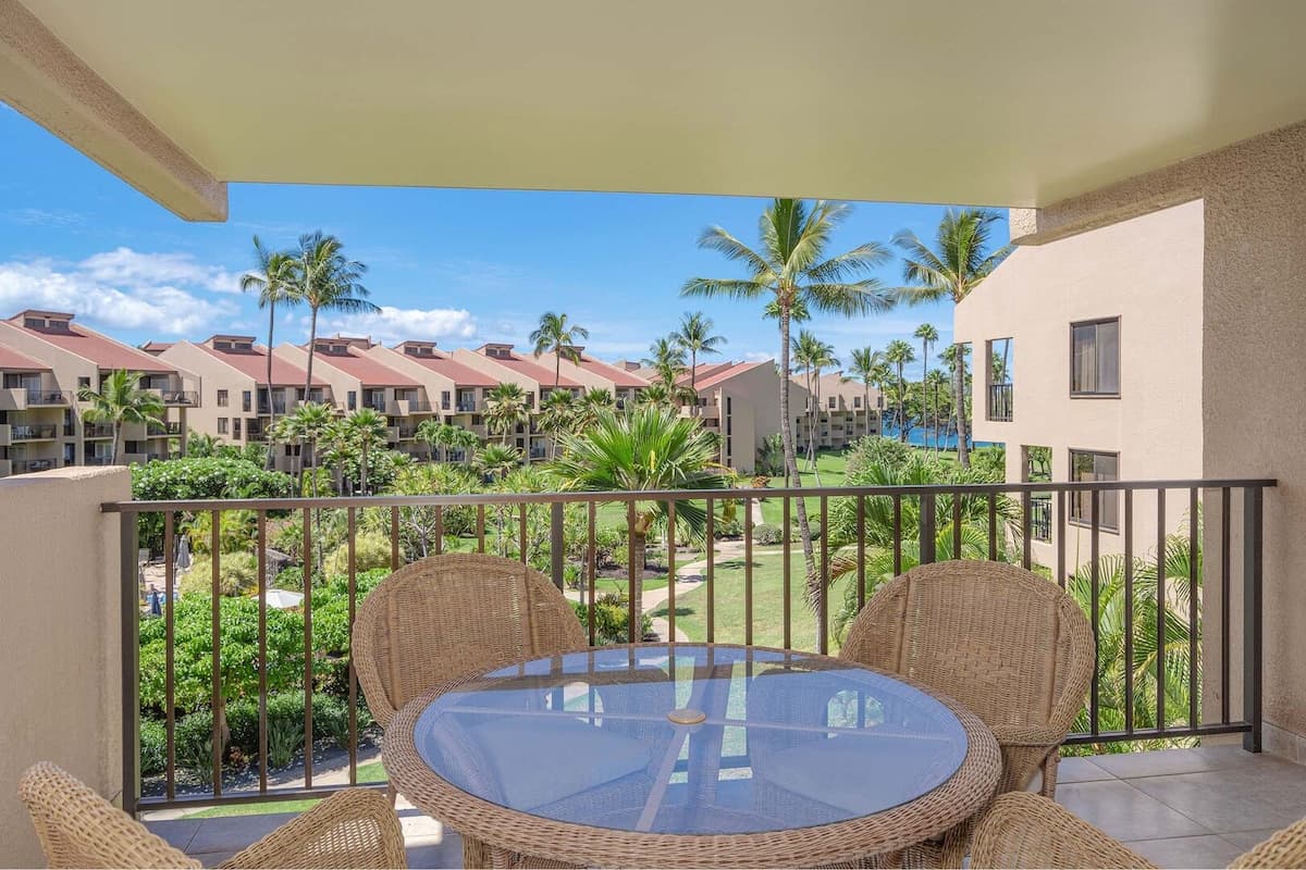 Condo in Kihei · ★4.93 · 1 bedroom · 2 beds · 2 private baths - Photo 1