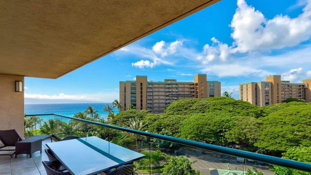 Condo in Kaanapali · ★4.89 · 4 bedrooms · 6 beds · 4 baths - Photo 3