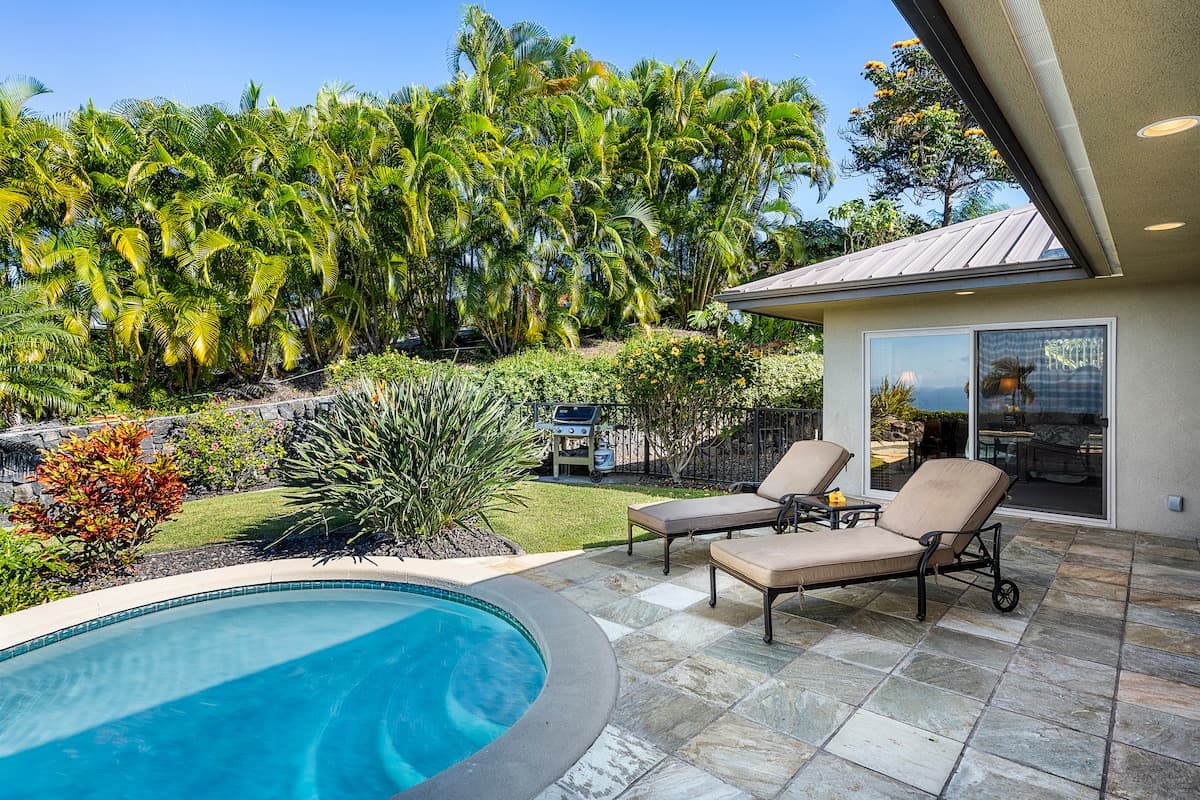 Home in Kailua-Kona · ★4.91 · 3 bedrooms · 3 beds · 3 baths - Photo 3