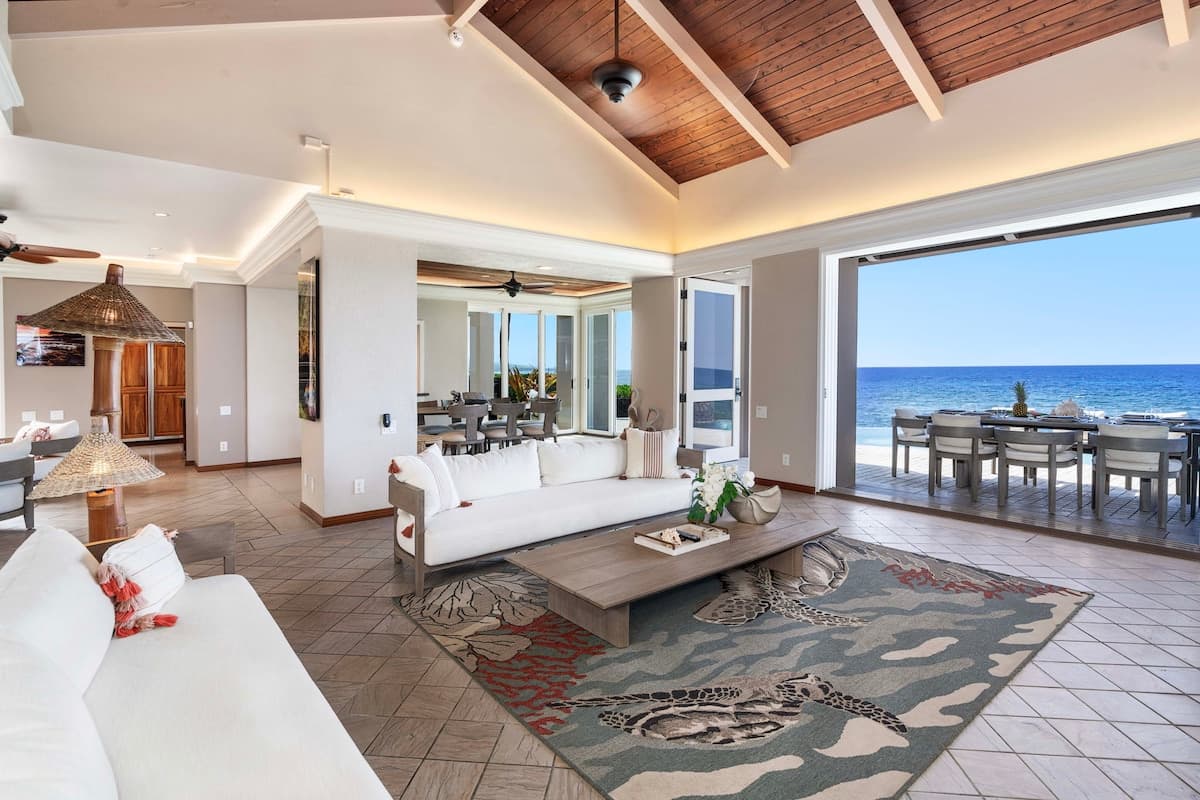 Home in Kailua-Kona · ★4.91 · 3 bedrooms · 3 beds · 3.5 baths - Photo 4
