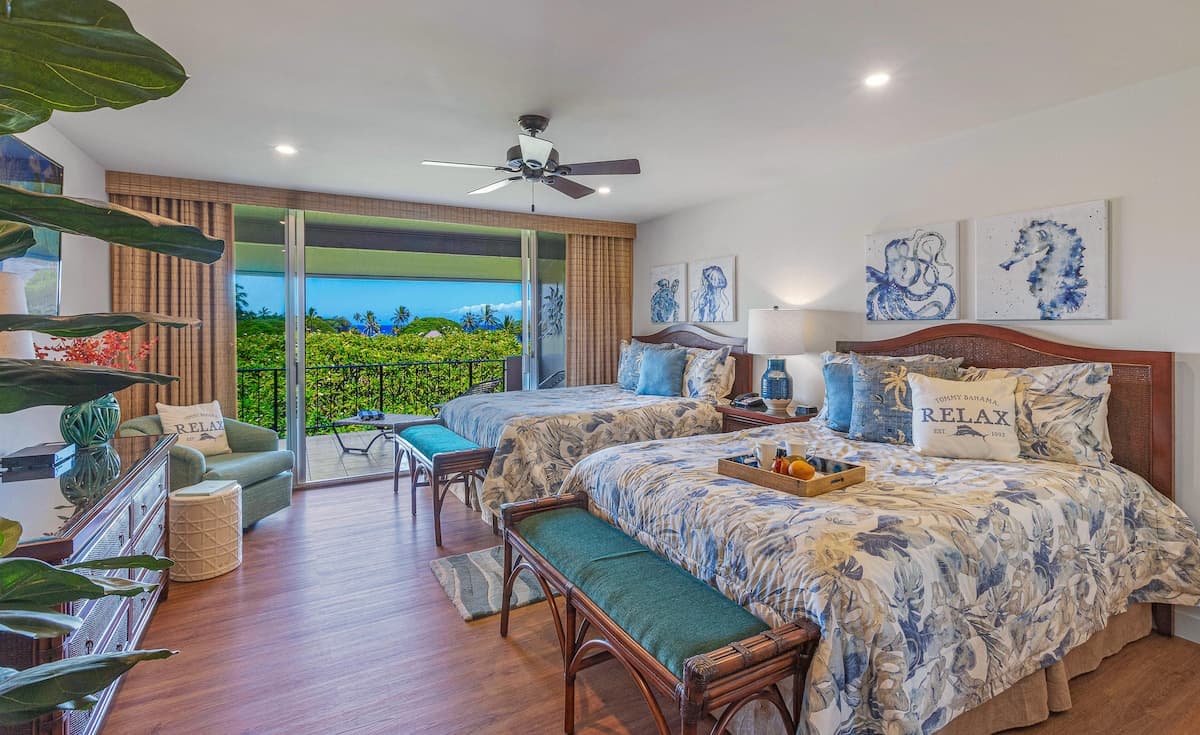 Condo in Lahaina · ★5.0 · 1 bedroom · 3 beds · 2 baths - Photo 3