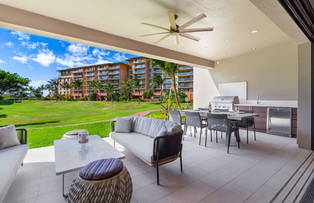 Condo in Lahaina · ★4.85 · 3 bedrooms · 4 beds · 3 baths - Photo 1