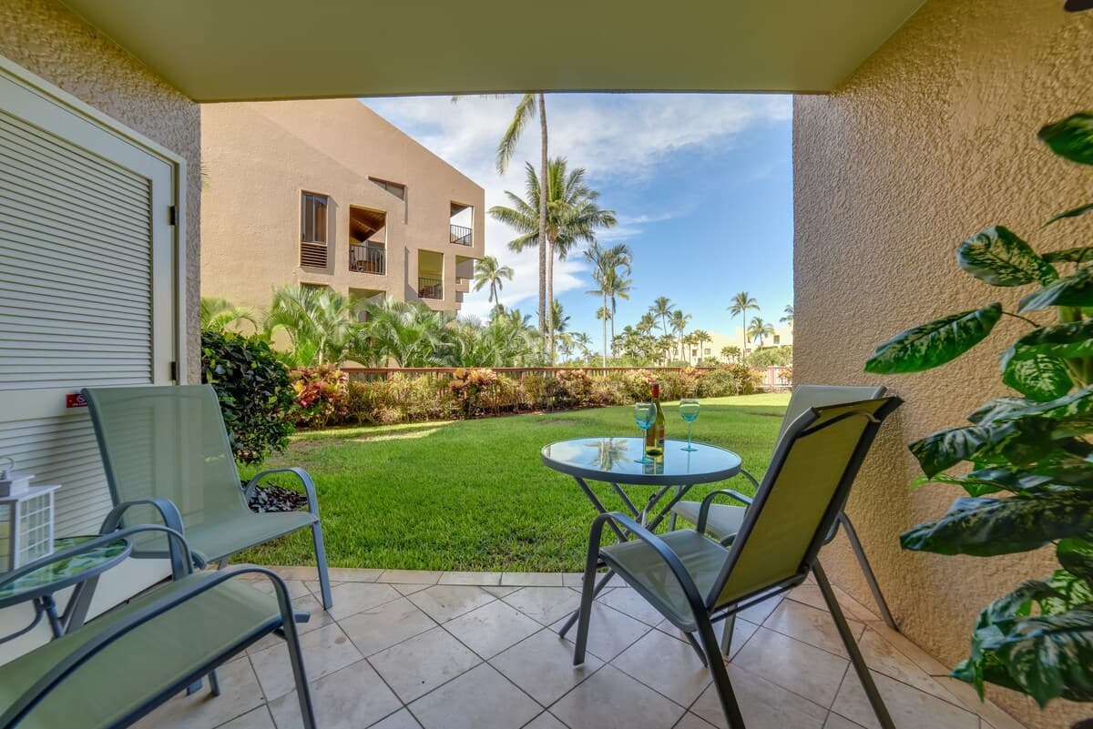 Condo in Kihei · ★4.43 · 1 bedroom · 2 beds · 2 baths - Photo 2