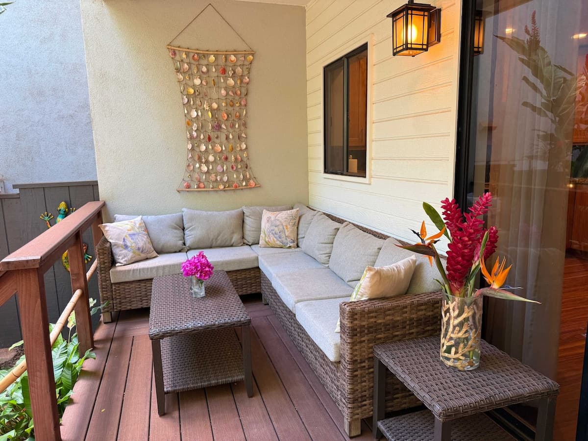 Townhouse in Lahaina · ★4.97 · 3 bedrooms · 4 beds · 2.5 private baths - Photo 5