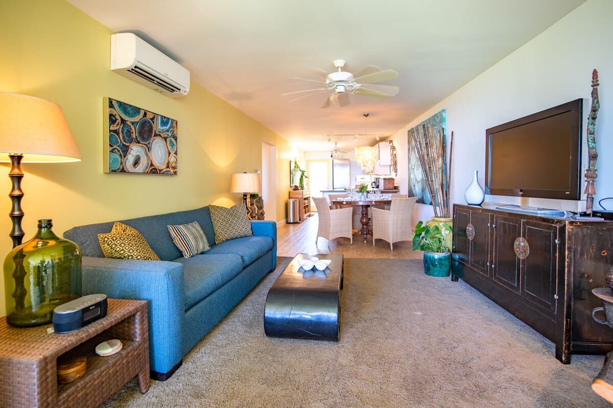 Condo in Kihei · ★4.79 · 2 bedrooms · 2 beds · 1 private bath - Photo 5
