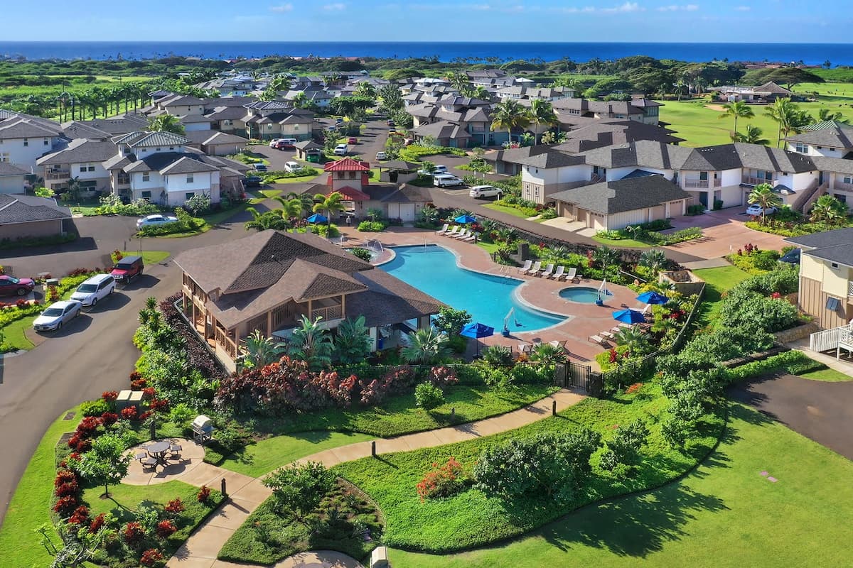 Townhouse in Koloa · ★4.98 · 3 bedrooms · 5 beds · 3 shared baths - Photo 1
