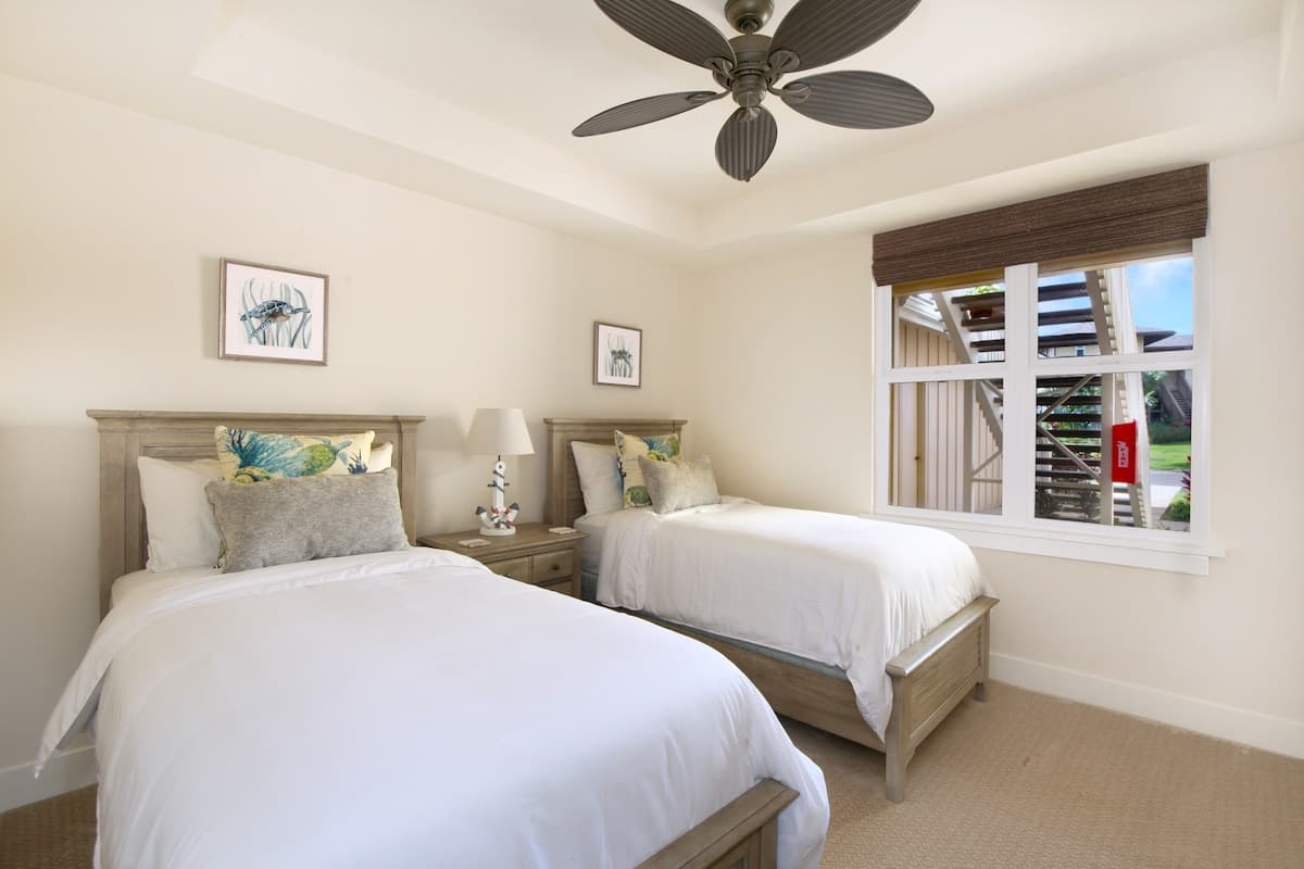 Townhouse in Koloa · ★4.98 · 3 bedrooms · 5 beds · 3 shared baths - Photo 4