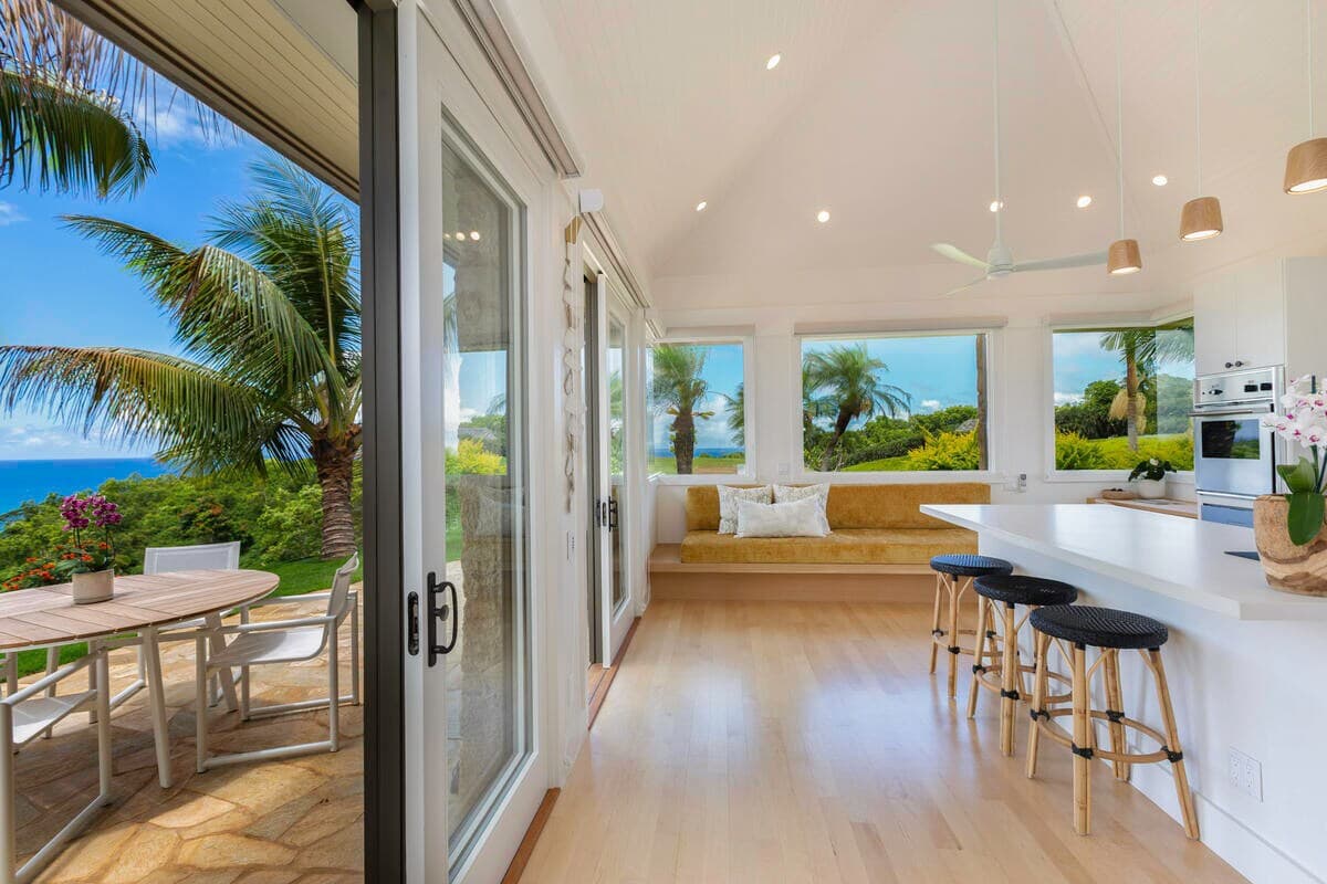 Home in Kilauea · ★4.75 · 1 bedroom · 1 bed · 1 bath - Photo 4