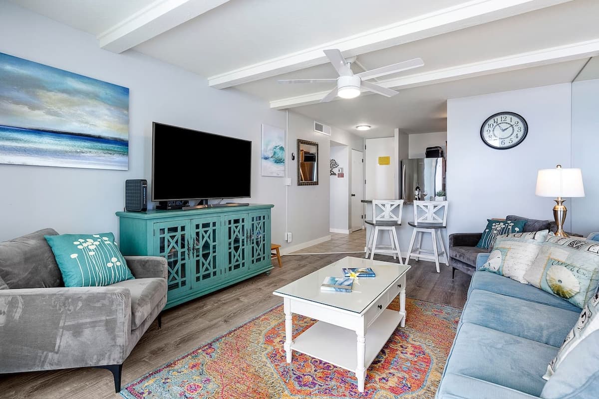 Condo in Kailua-Kona · ★4.95 · 1 bedroom · 2 beds · 1 bath - Photo 2