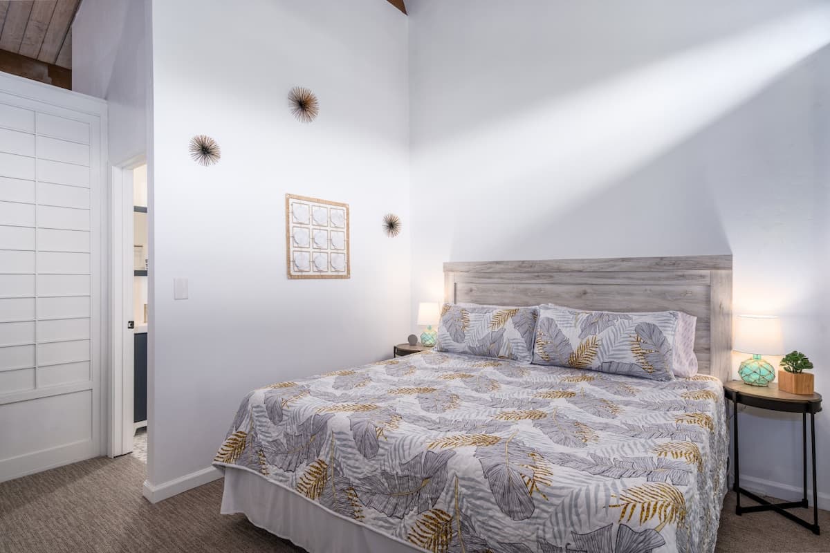 Condo in Lahaina · ★4.91 · 3 bedrooms · 3 beds · 2 baths - Photo 3