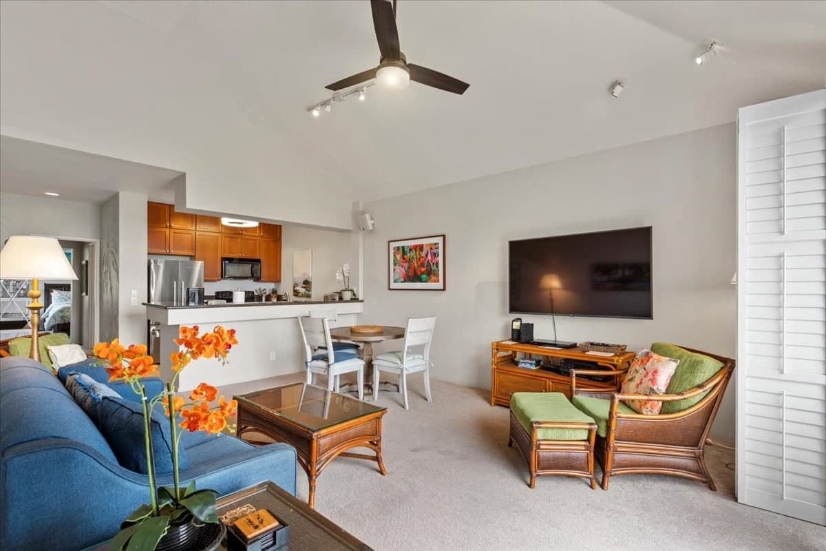 Condo in Wailea · ★4.77 · 2 bedrooms · 3 beds · 2 shared baths - Photo 1
