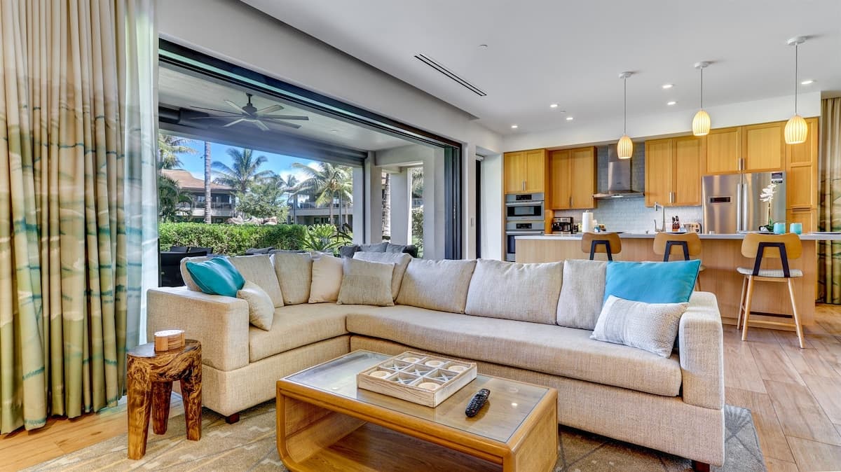Villa in Kaanapali · ★4.94 · 3 bedrooms · 4 beds · 3 baths - Photo 4