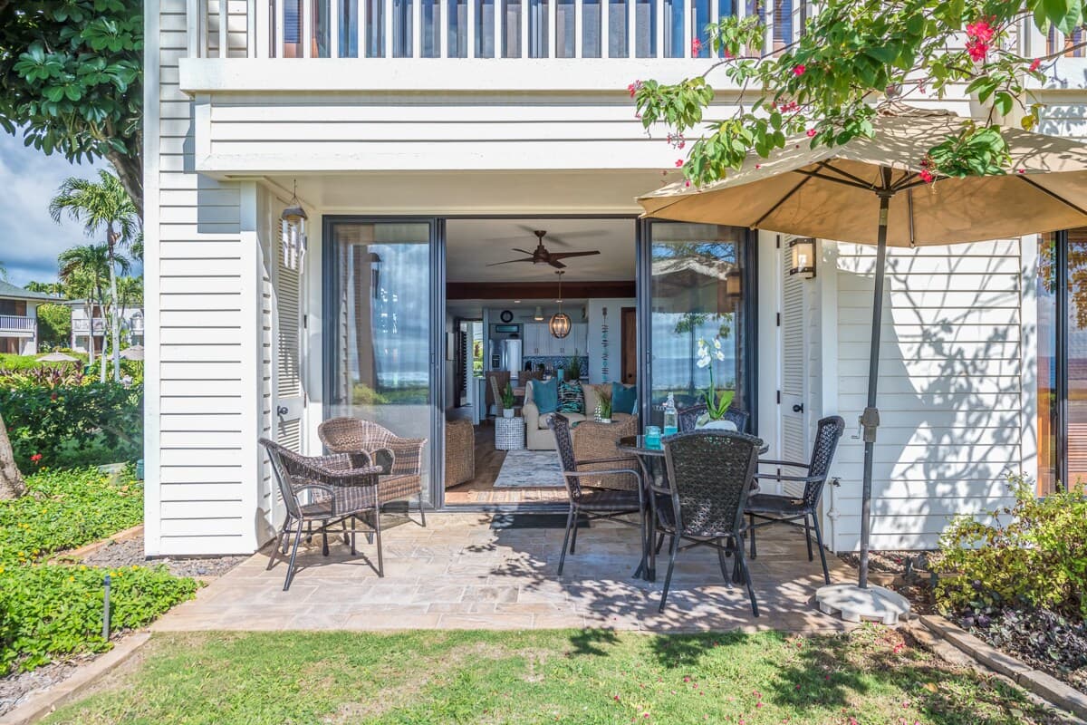 Townhouse in Koloa · ★4.94 · 2 bedrooms · 4 beds · 3 baths - Photo 2