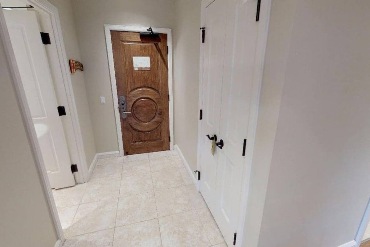 Condo in Lahaina · ★4.95 · 2 bedrooms · 3 beds · 2 baths - Photo 4