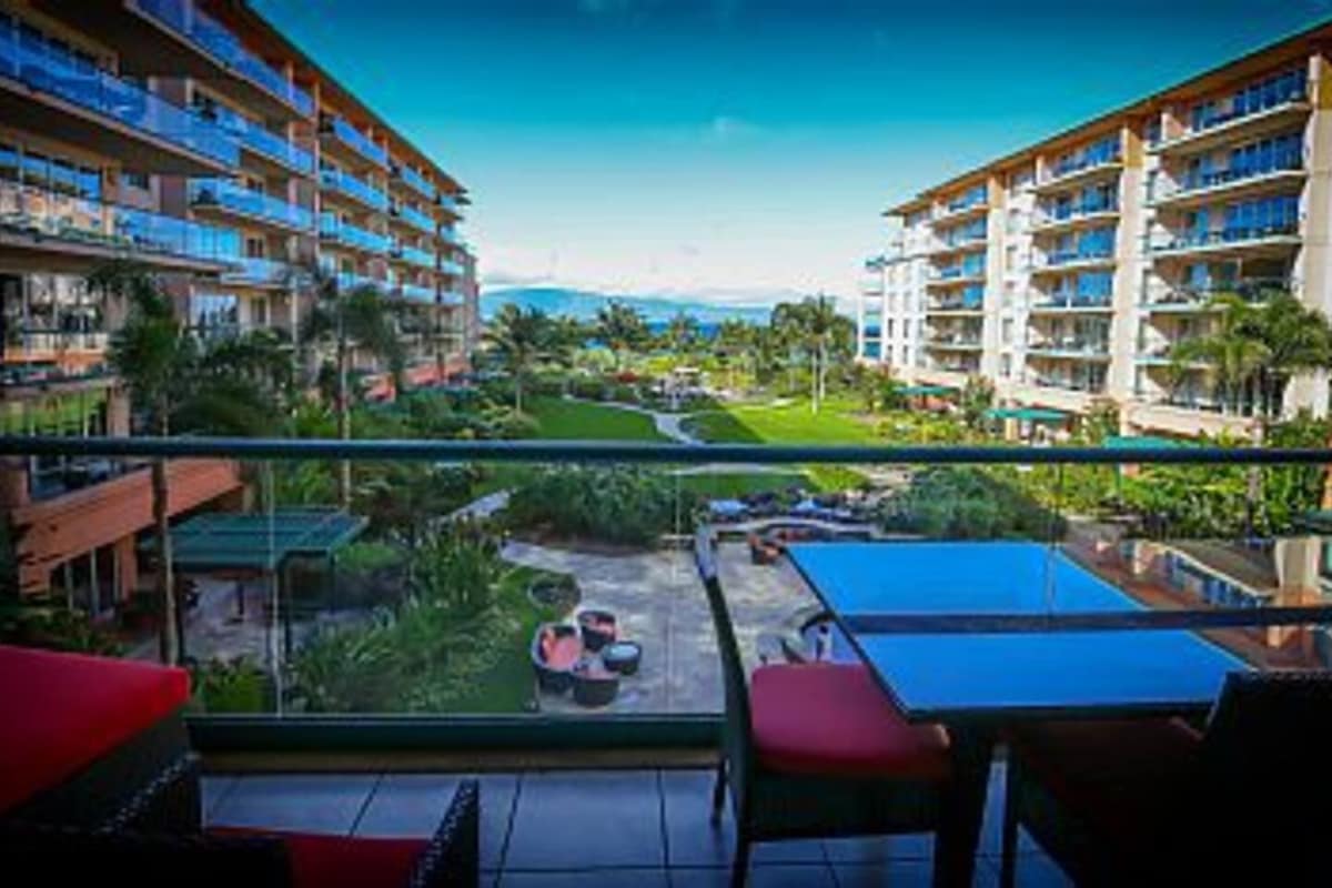 Condo in Lahaina · ★4.8 · 3 bedrooms · 4 beds · 3 baths - Photo 3