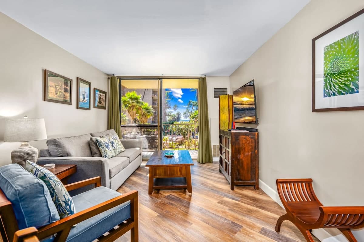 Condo in Kihei · ★4.99 · 1 bedroom · 1 bed · 1 private bath - Photo 3