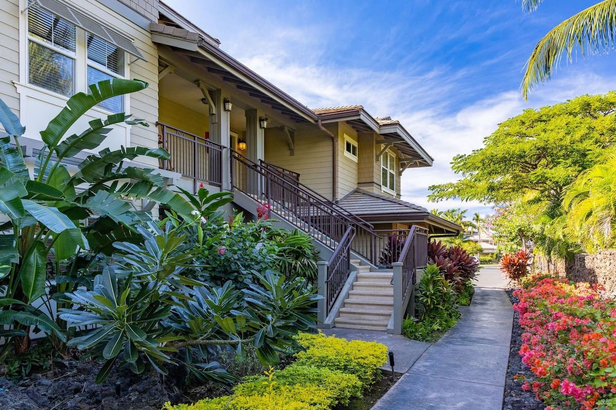 Townhouse in Waikoloa Village · ★4.9 · 3 bedrooms · 3 beds · 3 baths - Photo 3