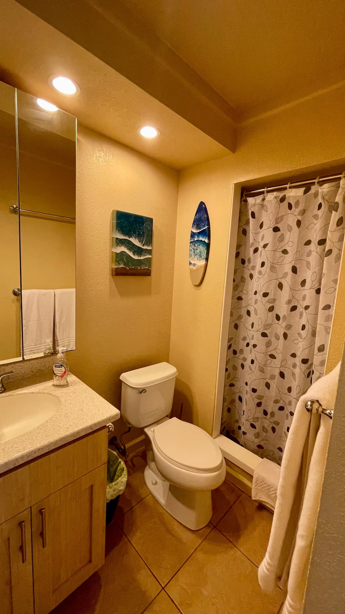 Condo in Waianae · ★4.83 · 1 bedroom · 1 bed · 1 private bath - Photo 4