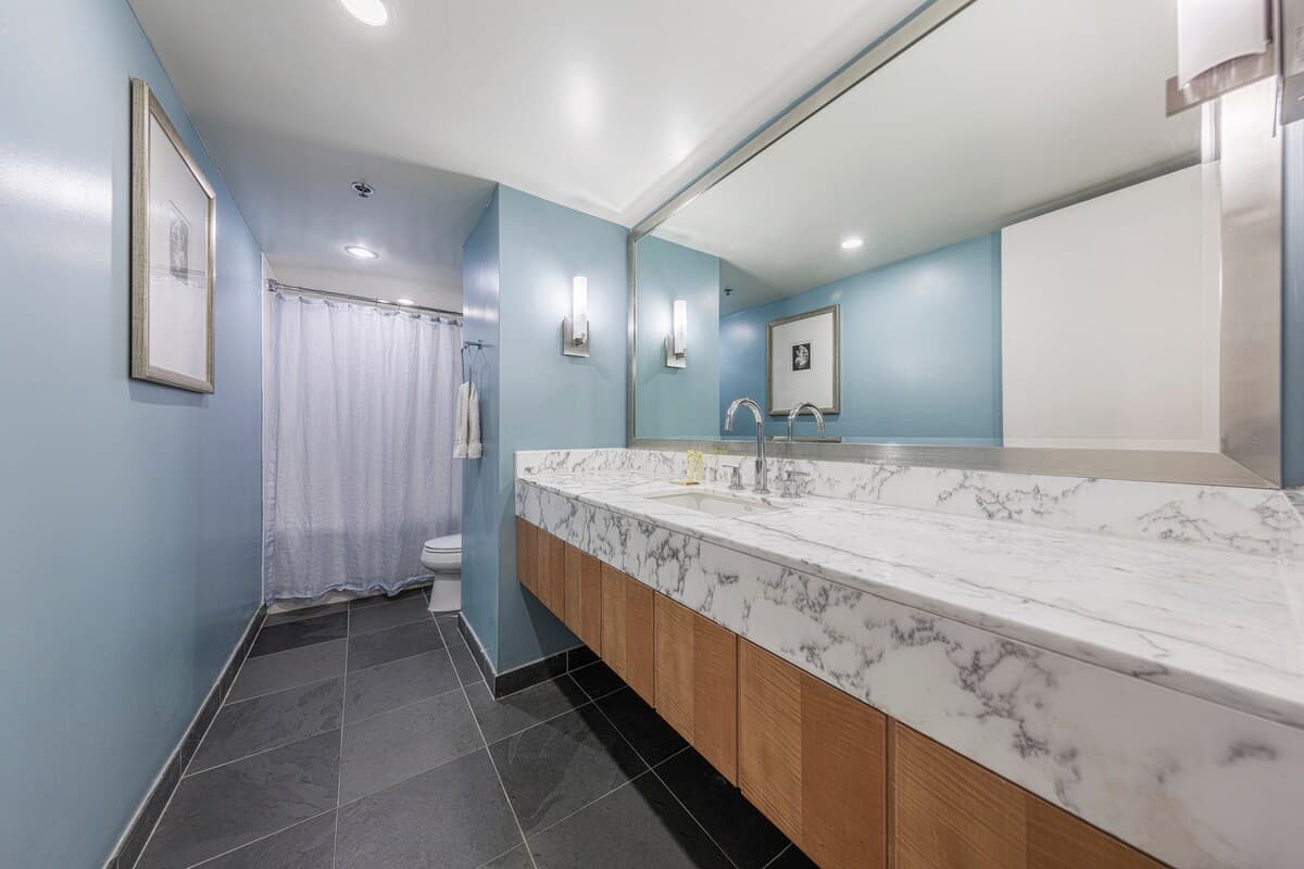 Ala Moana Hotelcondo 1608 Studio City & Part-Ocean - Photo 3