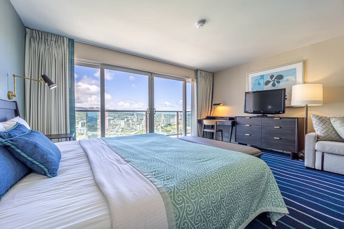 Ala Moana Hotelcondo 3426 2br/3ba Regal Suite-1K2Q - Photo 1