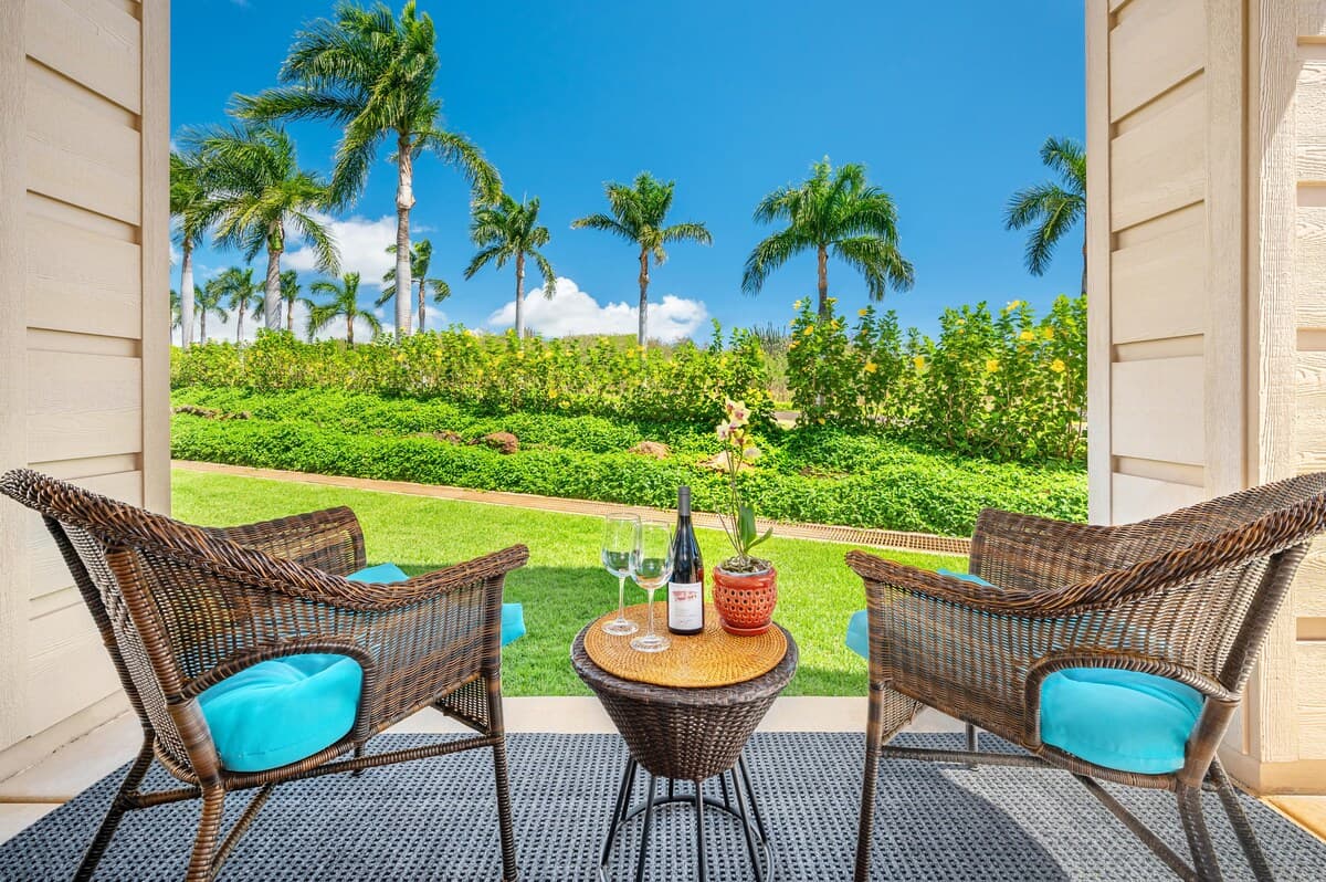 Condo in Koloa · ★4.77 · 2 bedrooms · 4 beds · 2.5 baths - Photo 2
