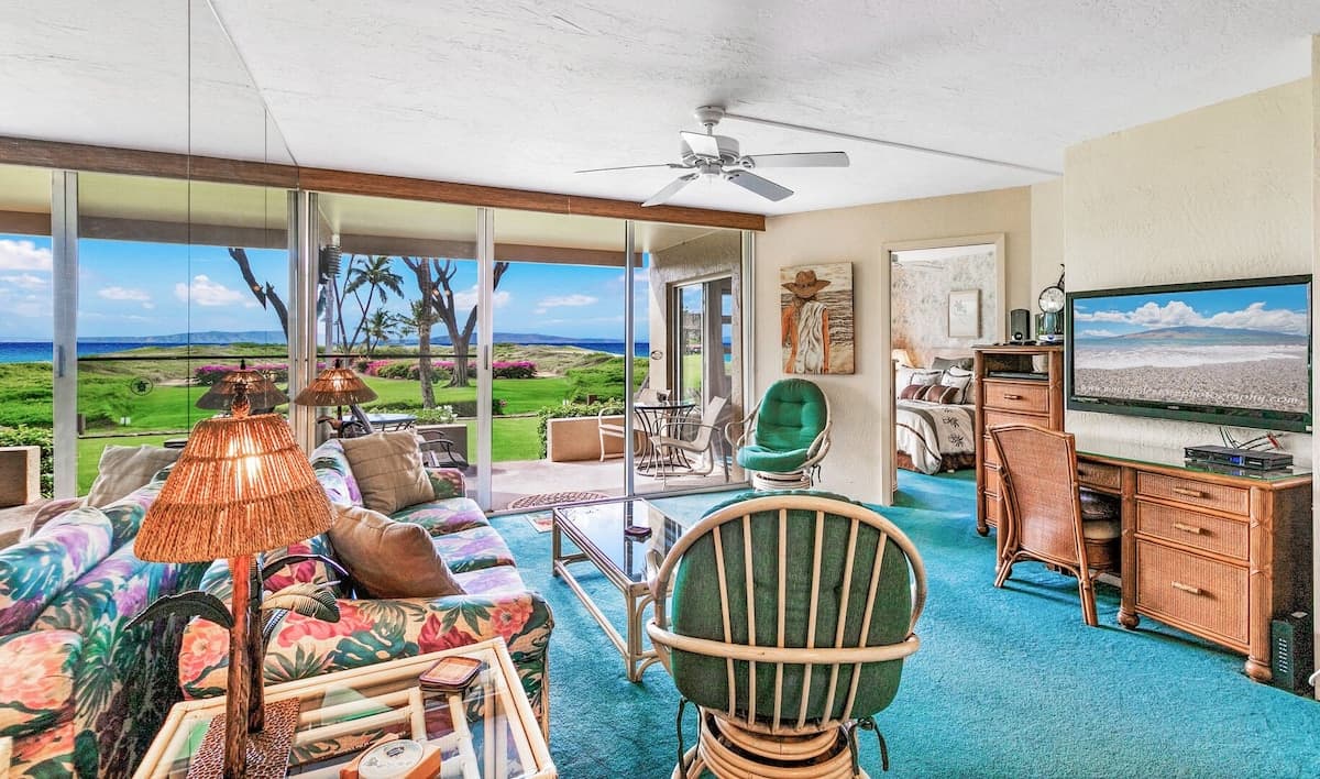 Condo in Kihei · ★4.56 · 2 bedrooms · 2 beds · 2 baths - Photo 1