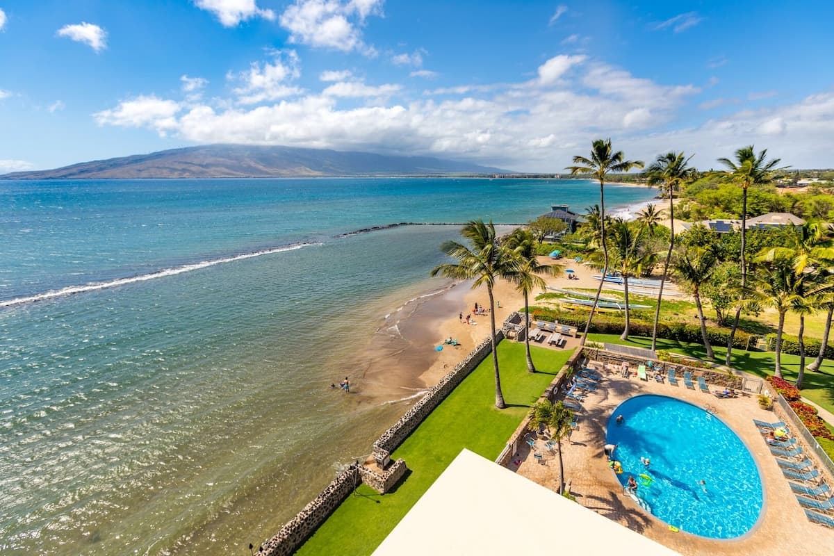 Condo in Kihei · ★4.56 · 2 bedrooms · 2 beds · 2 baths - Photo 4