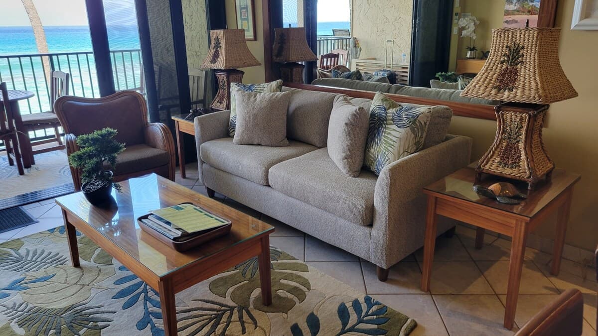 Condo in Lahaina · ★4.79 · 1 bedroom · 2 beds · 1 private bath - Photo 5