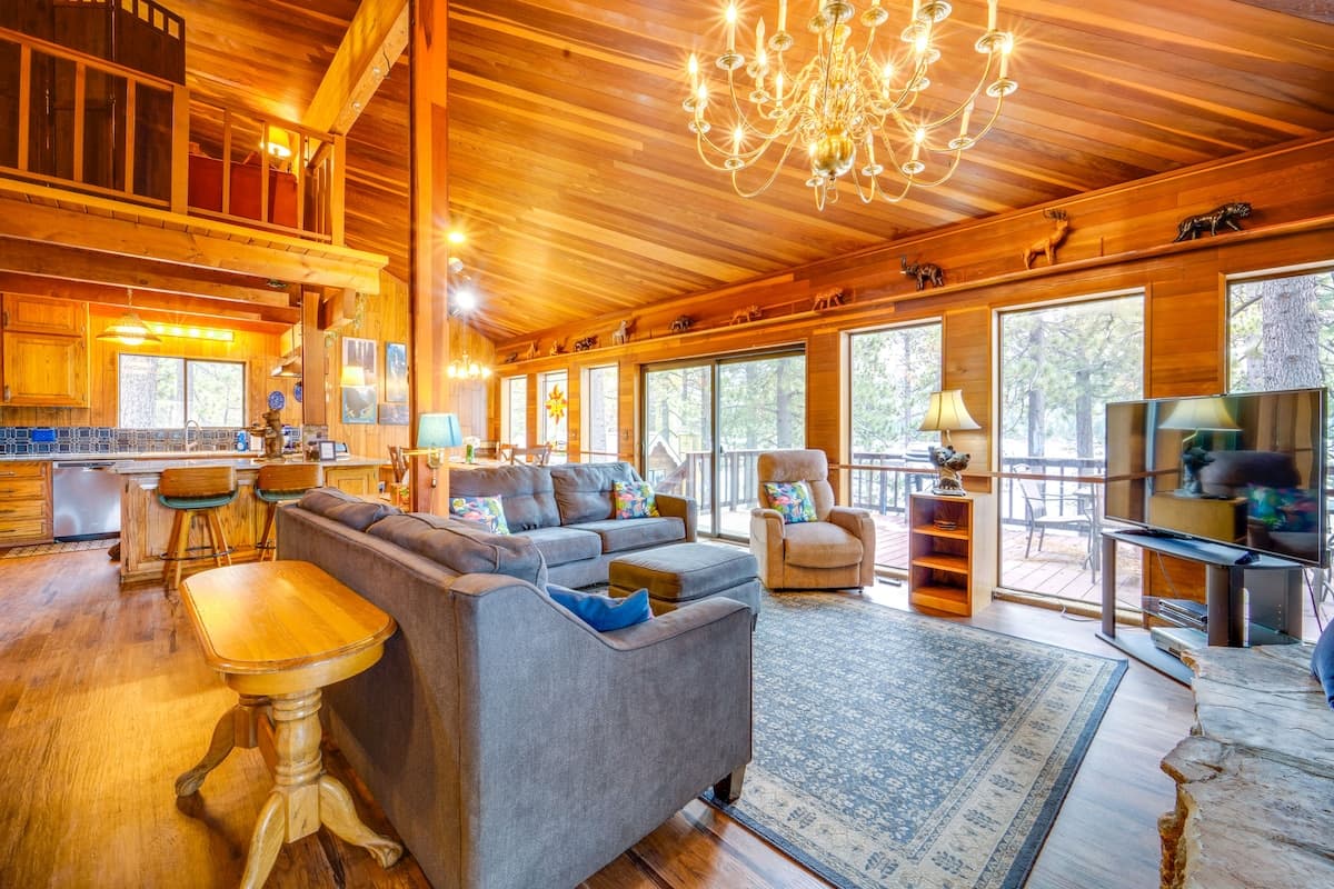 Donner Lakefront Cabin, Pet-Friendly, Sleeps 10 - Photo 4