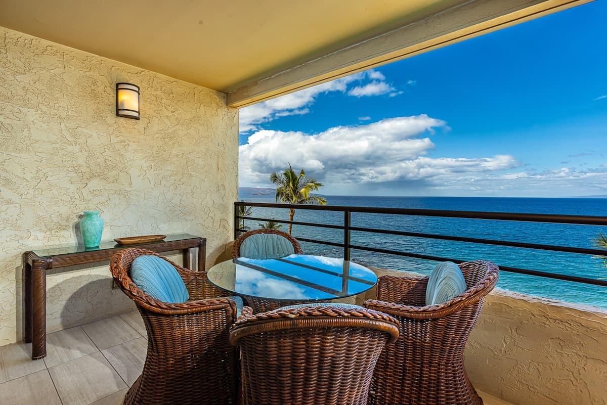 Condo in Kihei · ★4.67 · 2 bedrooms · 3 beds · 2 baths - Photo 1